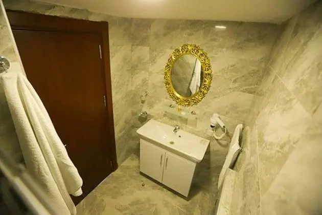 Suite Room