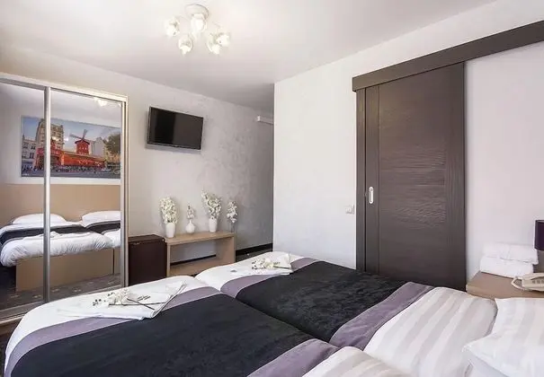 Standard Oda, Bahçe Manzaralı