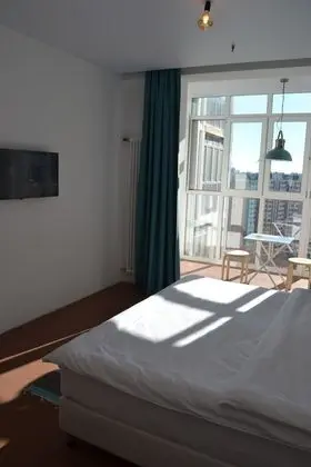 Comfort Tek Büyük Yataklı Oda