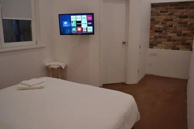 Standard Tek Büyük Yataklı Oda