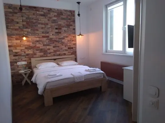 Standard Tek Büyük Yataklı Oda