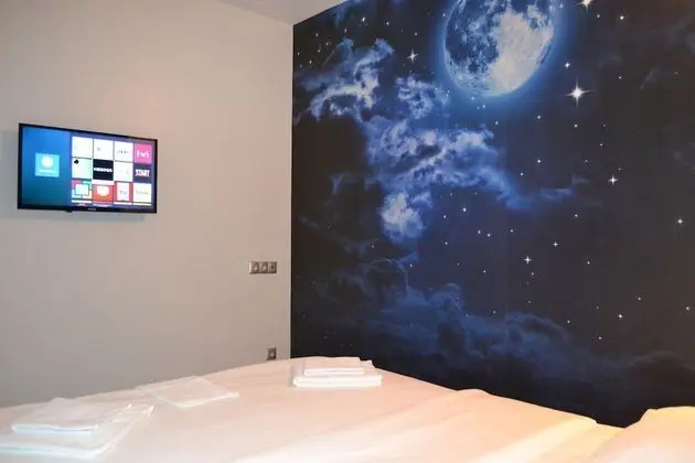 Standard Tek Büyük Yataklı Oda