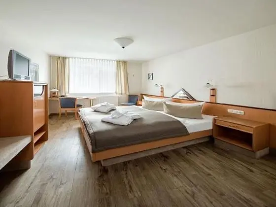 Comfort Tek Büyük Yataklı Oda