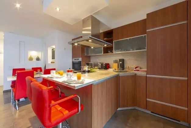 Family Apart Daire, 2 Çift Kişilik Yatak (Art Apartment)