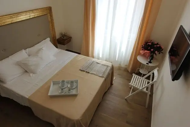 Deluxe Tek Büyük veya İki Ayrı Yataklı Oda