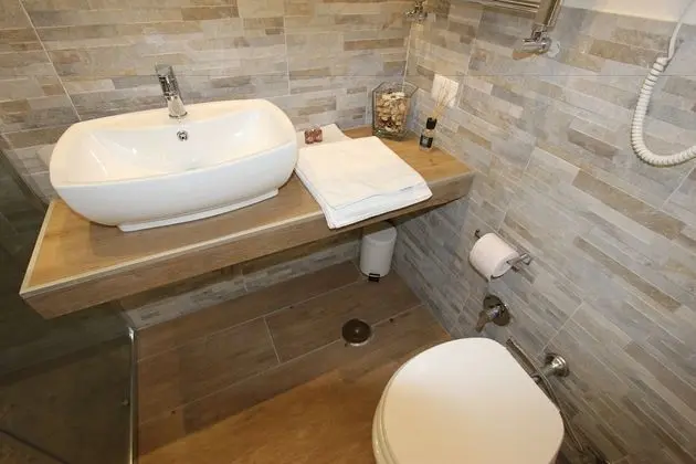 Deluxe Tek Büyük veya İki Ayrı Yataklı Oda