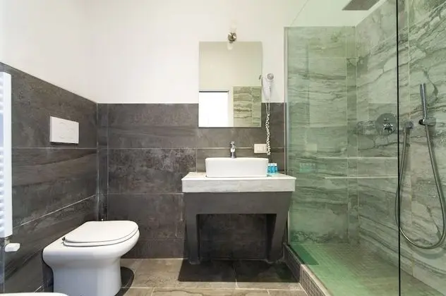 Deluxe Dört Kişilik Oda