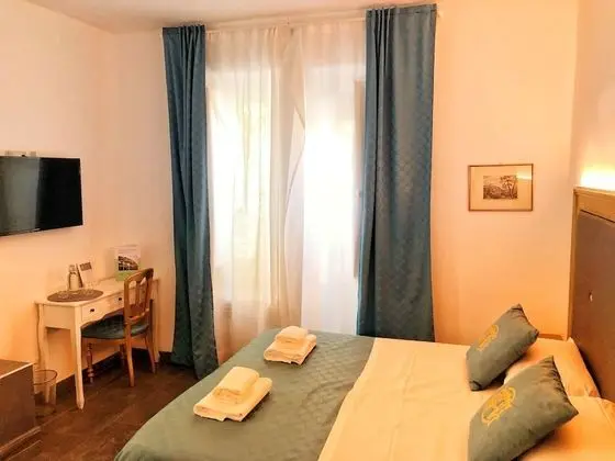 Deluxe Üç Kişilik Oda