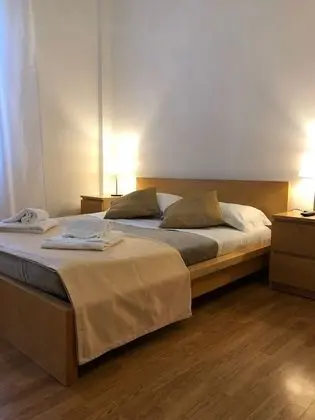 Deluxe Tek Büyük veya İki Ayrı Yataklı Oda, Banyolu/Duşlu