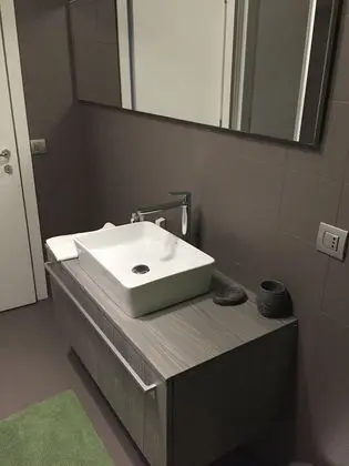 Deluxe Tek Büyük Yataklı Oda (Green)