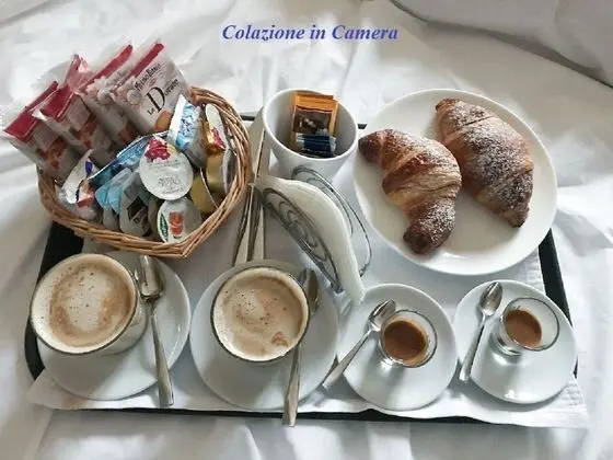 Deluxe Üç Kişilik Oda, Jakuzi (Picasso)