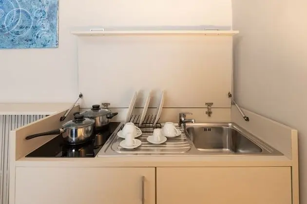 Üç Kişilik Oda, Balkon (Chiaia)