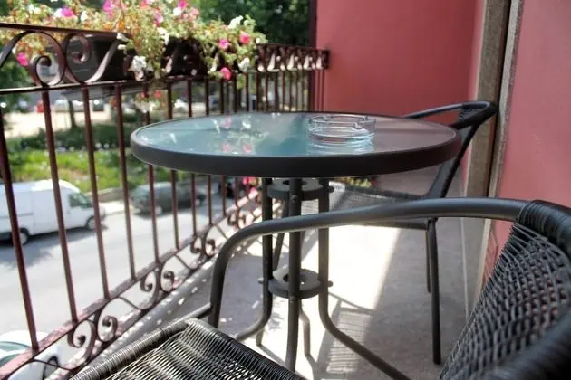 İki Ayrı Yataklı Oda, Balkon