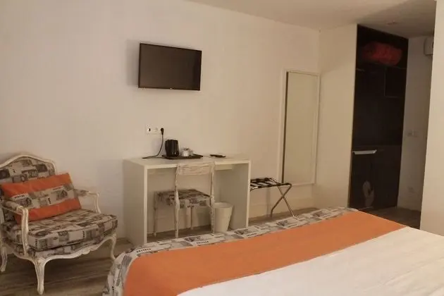 Tek Büyük Yataklı Oda, Balkon
