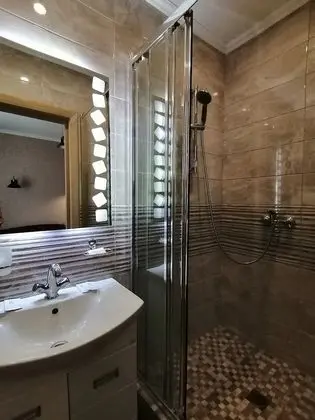 Superior Tek Büyük Yataklı Oda, 1 Çift Kişilik Yatak, Balkon, Şehir Manzaralı