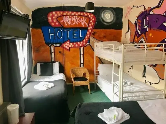 Family Üç Kişilik Oda, Birden Çok Yatak