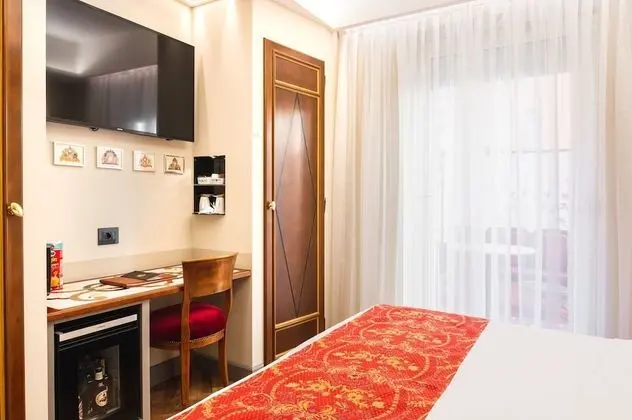 Deluxe Üç Kişilik Oda, 1 Çift Kişilik Yatak ve Çekyat