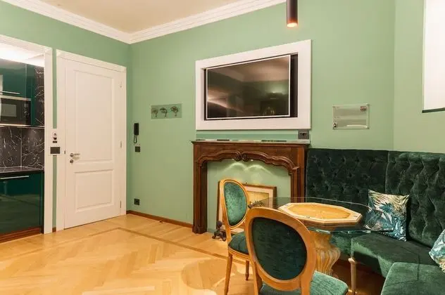 Luxury Apart Daire, 1 Büyük (Queen) Boy Yatak ve Çekyat, Ek Bina