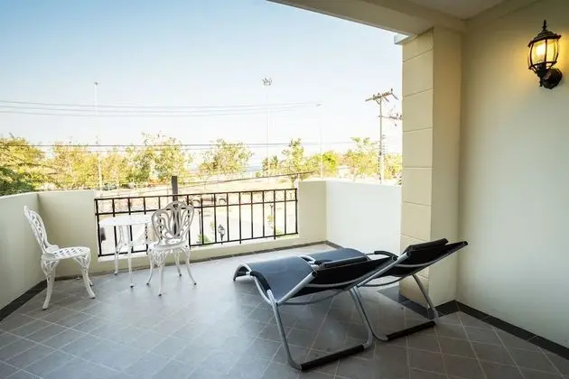 Superior Oda, Balkon