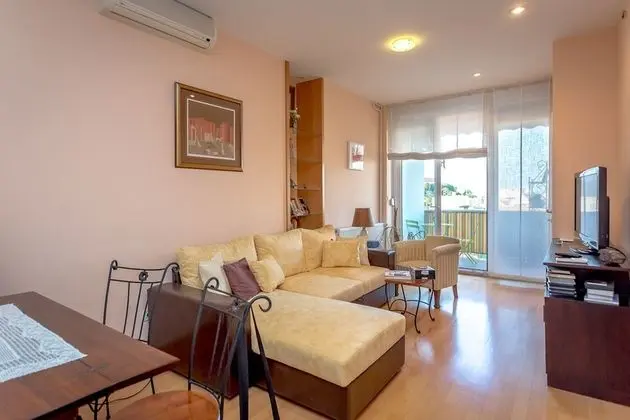 Apart Daire, Balkon, Şehir Manzaralı