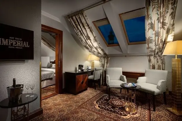 Imperial suite
