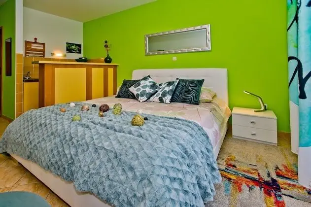 Premium Studio Suite, Terrace, Partial Sea View (Escape to Nature)