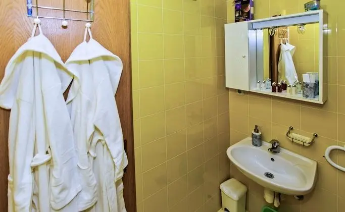 Premium Studio Suite, Terrace, Partial Sea View (Escape to Nature)