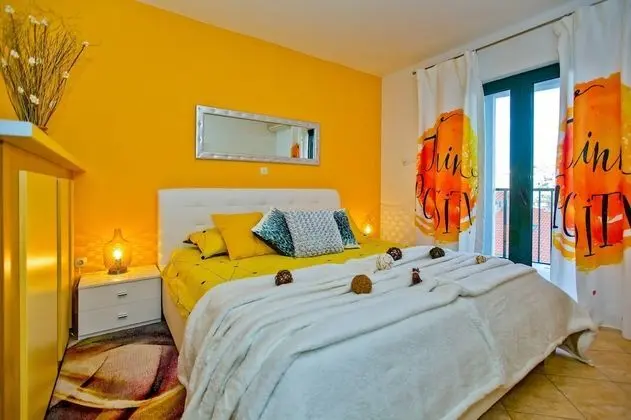 Romantic Studio Suite, Terrace, City View (Secret Paradise)