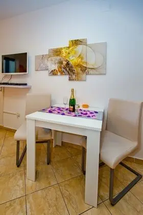 Romantic Studio Suite, Terrace, City View (Secret Paradise)