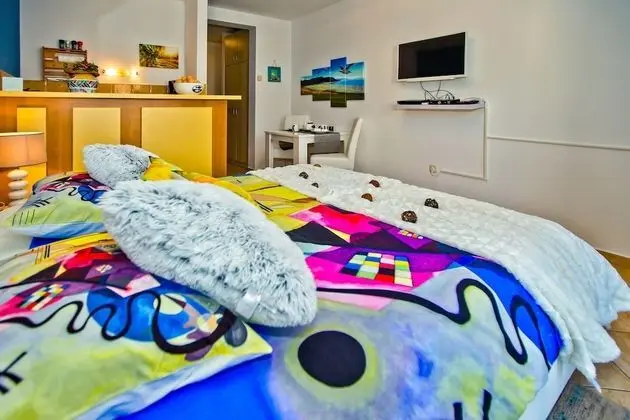 Superior Studio Suite, Terrace, Sea View (Mediterranean Moments)