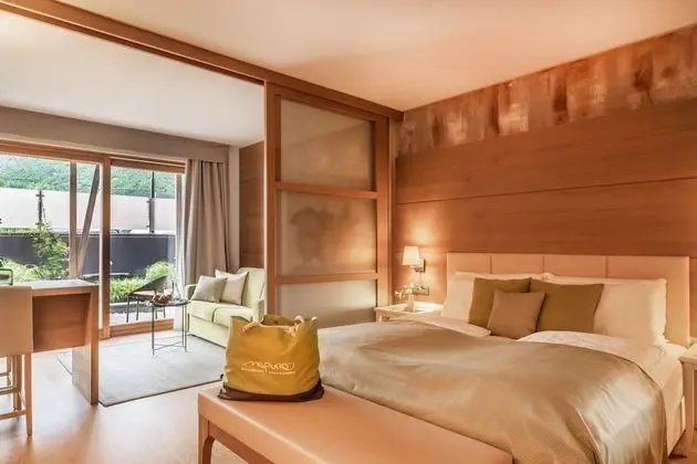 Jasmine Suite