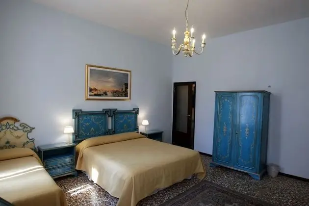 Üç Kişilik Oda, Banyolu/Duşlu