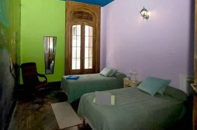 Üç Kişilik Oda, Ortak Banyo