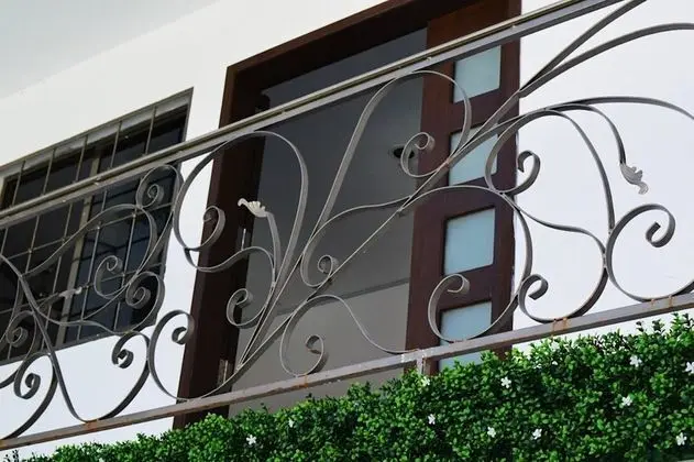 Basic Tek Büyük Yataklı Oda