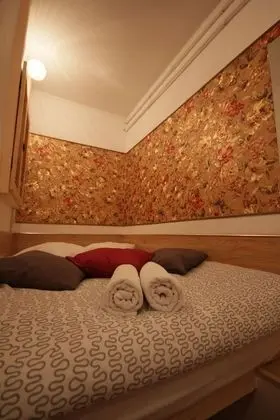 Economy Tek Büyük Yataklı Oda, Penceresiz (Shower)