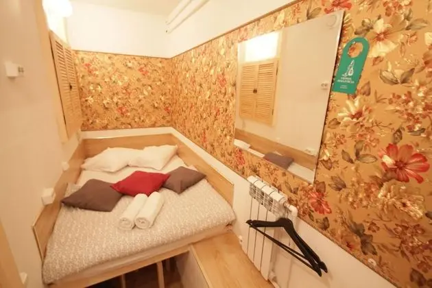 Economy Tek Büyük Yataklı Oda, Penceresiz (Shower)