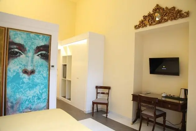 Deluxe Tek Büyük veya İki Ayrı Yataklı Oda