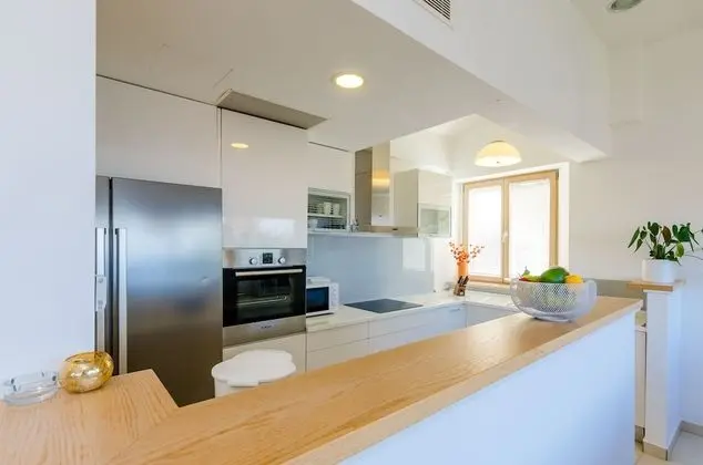 Villa (Four-Bedroom Villa, Swimming Pool)