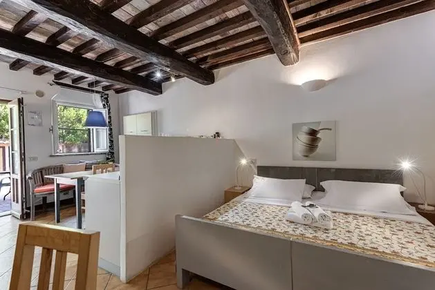 Stüdyo (Amaryllis 3)