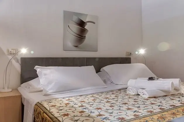 Stüdyo (Amaryllis 3)