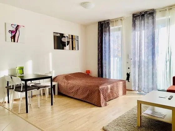 Standard Apart Daire, Engellilere Uygun, Bahçe Manzaralı