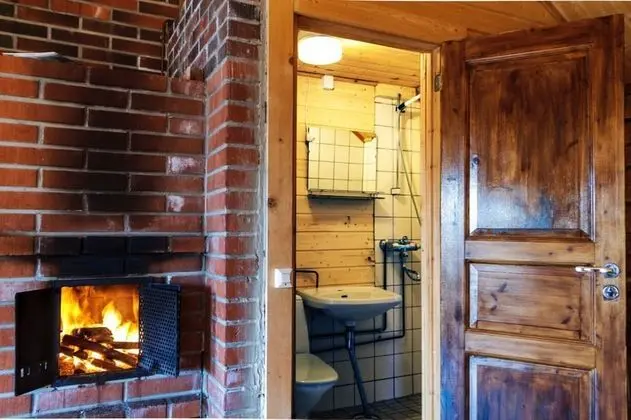 Chalet of an Artist With Private Bathroom