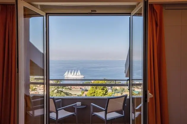 Superior Üç Kişilik Oda, Balkon, Deniz Manzaralı