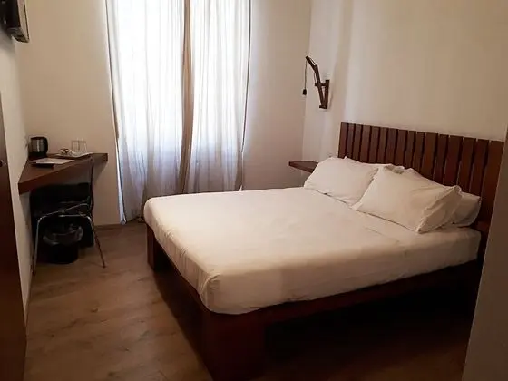 Tek Büyük Yataklı Oda, Balkon