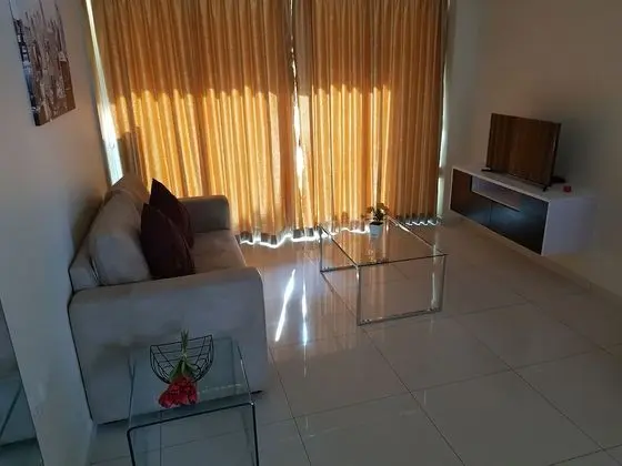 1-Bedroom Apartment