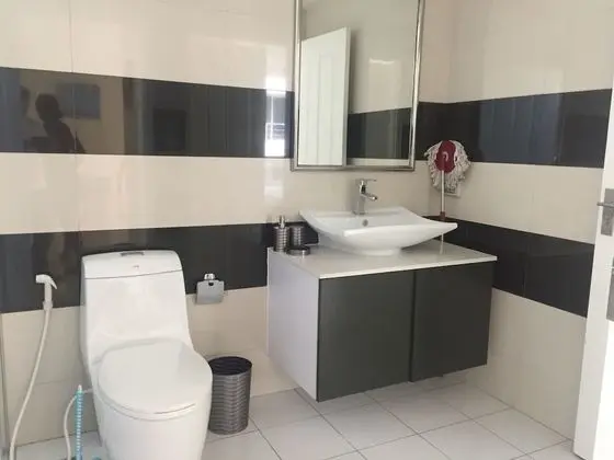 1-Bedroom Apartment