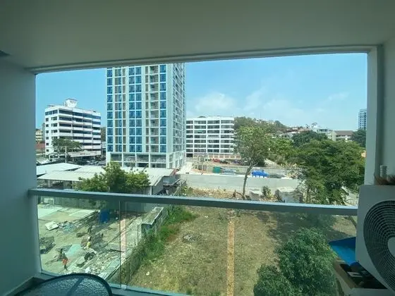One Bedroom Apartment