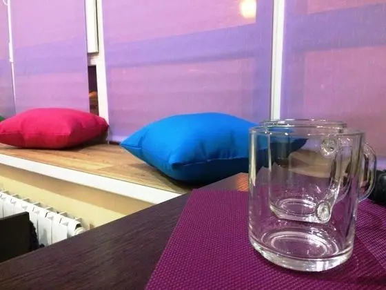 Ortak Ranzalı Oda, Sadece kadınlar için