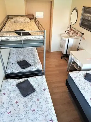 Dört Kişilik Oda, Ortak Banyo