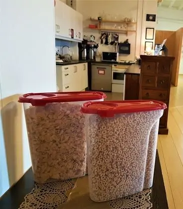 Dört Kişilik Oda, Ortak Banyo